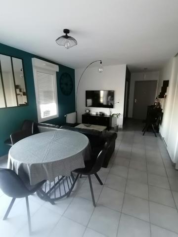 APPARTEMENT T3 AVEC TERRASSE