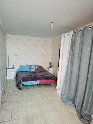 À vendre - Maison mitoyenne 1 côté, 3 pièces située à Montbizot (72380)