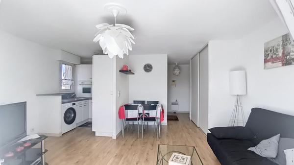 FREJUS PLAGE T2 TERRASSE PARKING