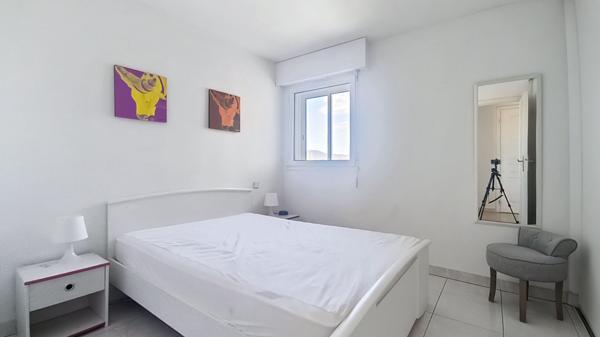 FREJUS PLAGE T2 TERRASSE PARKING