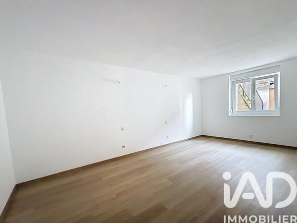 Location appartement 4 pièces 117 m² Desseling