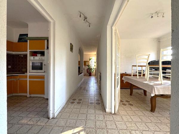 Maison 17 pièces 336 m2