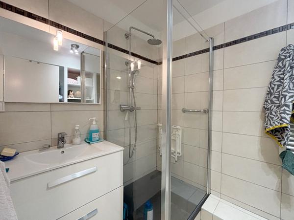 LA GARDE - Appartement T3 - 71.41 m2 - Terrasse - Garage