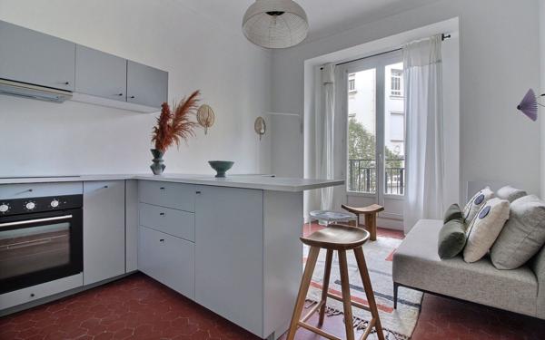 Appartement à vendre    3 pièces •  Marseille 4