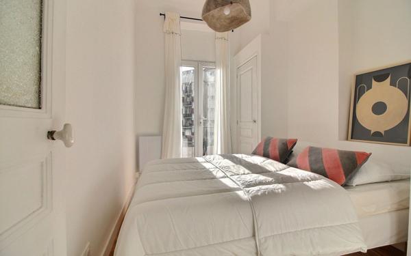 Appartement à vendre    3 pièces •  Marseille 4