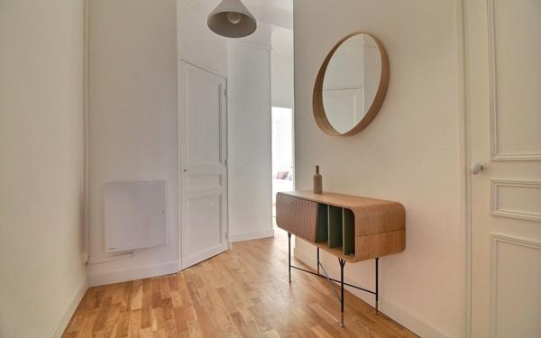 Appartement à vendre    3 pièces •  Marseille 4