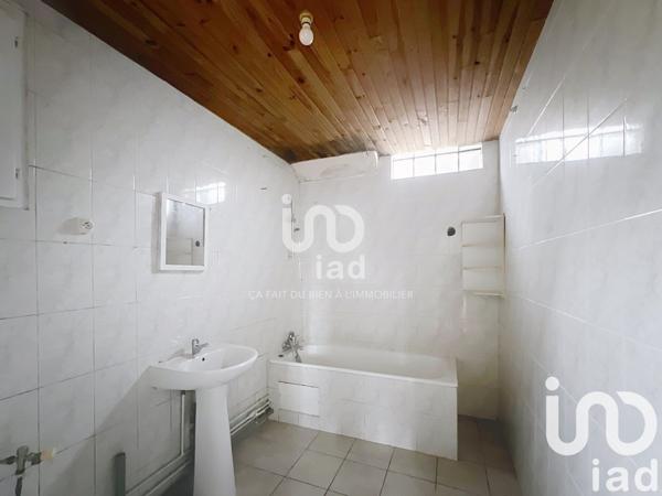 Appartement 4 pièces de 85 m² à Combs-la-Ville (77380)