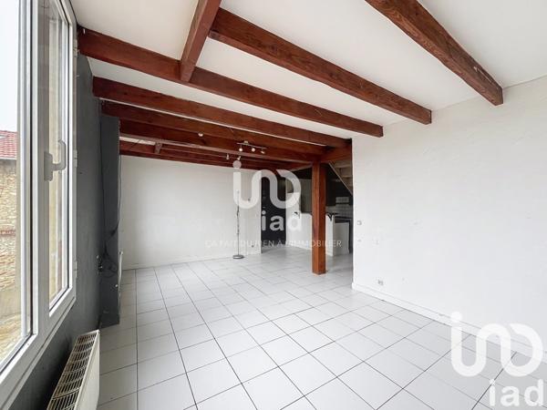 Appartement 4 pièces de 85 m² à Combs-la-Ville (77380)