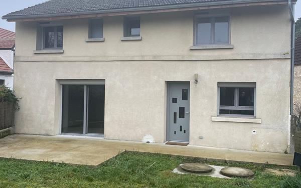 Maison à louer    3 pièces •  Saint-Martin-sur-Nohain