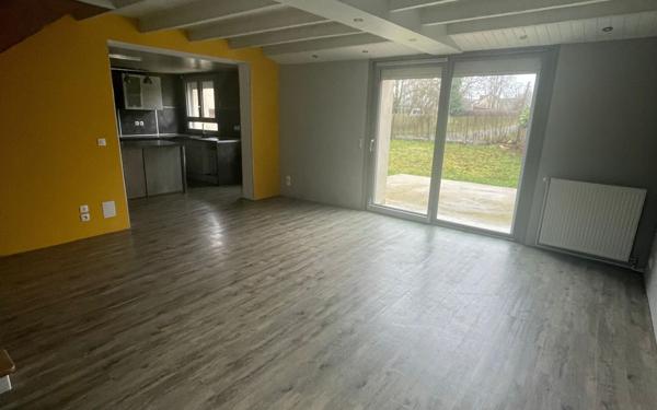 Maison à louer    3 pièces •  Saint-Martin-sur-Nohain