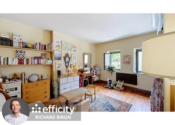 Maison
         3 pièces
        - 60 m² 112 000 € *