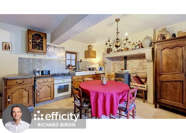 Maison
         3 pièces
        - 60 m² 112 000 € *
