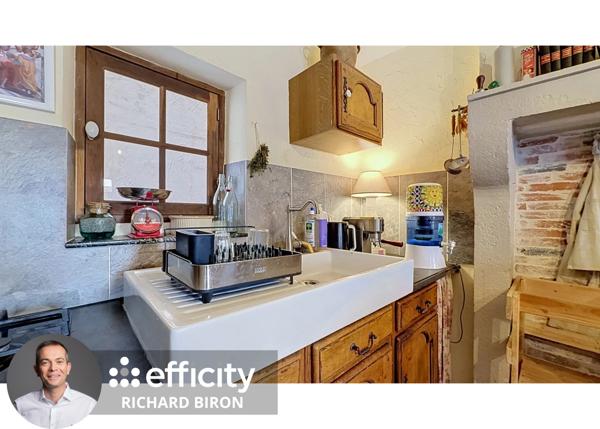 Maison
         3 pièces
        - 60 m² 112 000 € *