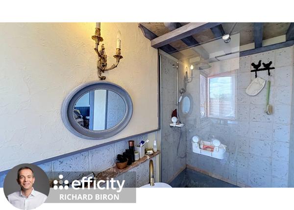 Maison
         3 pièces
        - 60 m² 112 000 € *
