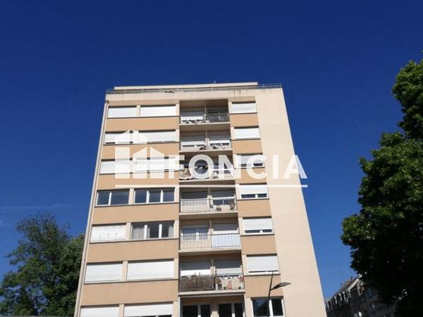 Location Appartement 4 pièces 71.56 m² - 7 RUE JOFFRE Thionville 57100
