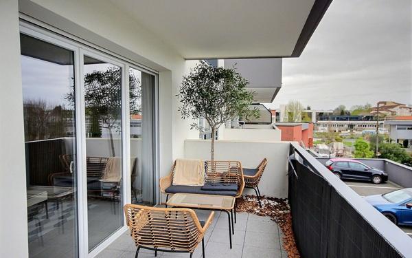 Appartement à vendre    3 pièces • 62 m2 Pau