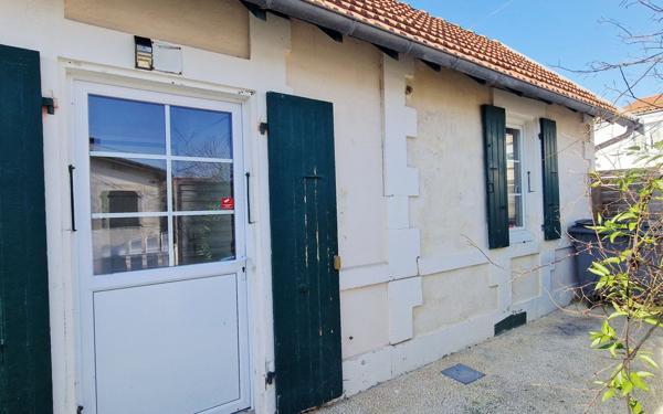 Maison à vendre    3 pièces •  Port-des-Barques