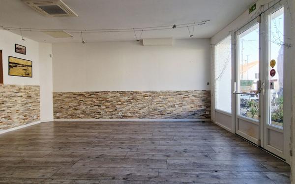 Maison à vendre    3 pièces •  Port-des-Barques