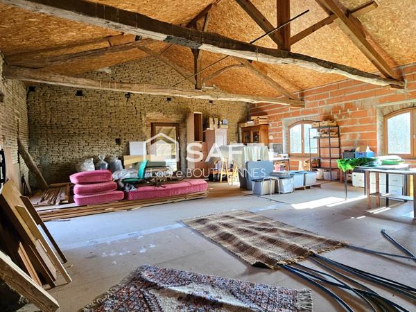 Corps de ferme rénové avec vue dégagée