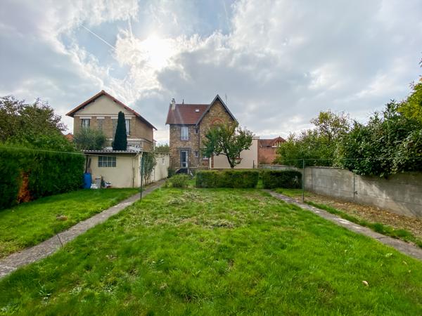 Maison 6 pièces - 130 m² Exclusivité efficity