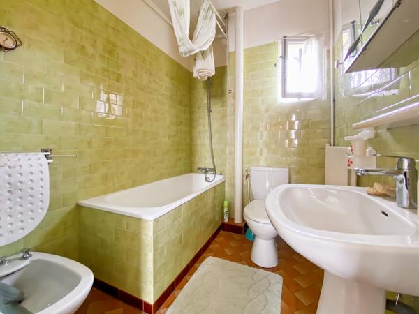 Maison 6 pièces - 130 m² Exclusivité efficity