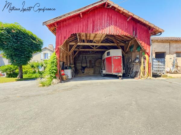 Maison à vendre 11 pièces SAINT PIERRE DE CHIGNAC (24) 280 M² habitables