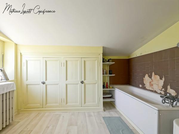 Maison à vendre 11 pièces SAINT PIERRE DE CHIGNAC (24) 280 M² habitables