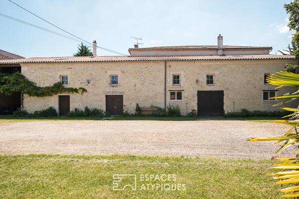 Caractère d’époque et potentiel d’accueil aux portes de la Charente-Maritime
