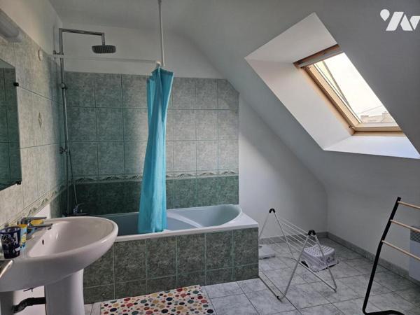 Maison au calme entre bourg et mer