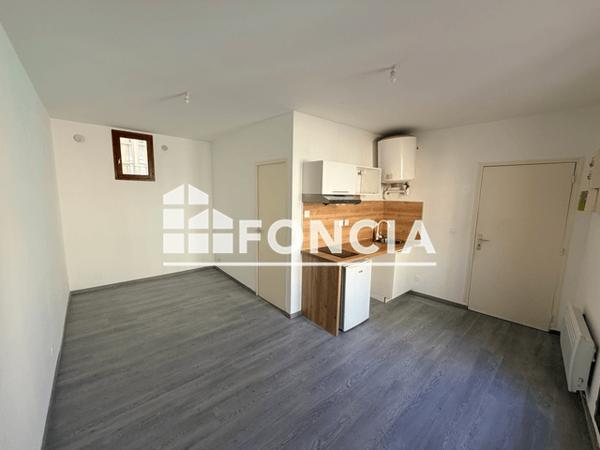 Location Studio 20.84 m² - 33 RUE SAINT JACQUES Beziers 34500
