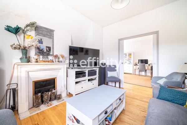 Appartement 6 pièces - 101 m² Exclusivité efficity