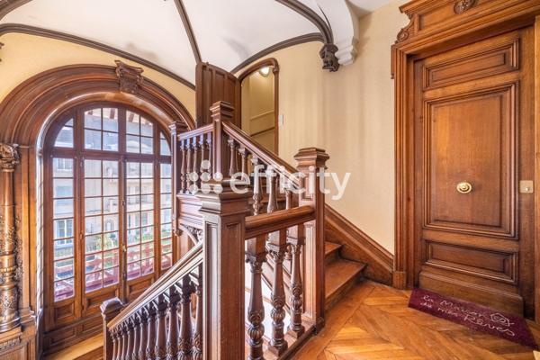Appartement 6 pièces - 101 m² Exclusivité efficity