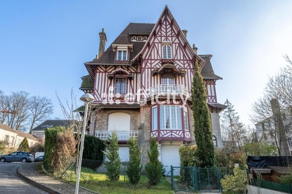 Appartement 6 pièces - 101 m² Exclusivité efficity