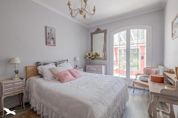 Maison à vendre |  Yvrac |  5 pièces | 165 m²