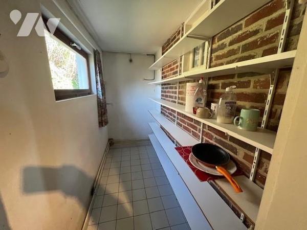 ORBEC PROCHE CENTRE VILLE MAISON COLOMBAGES BEL ENVIRONNEMENT BEAUX VOLUMES