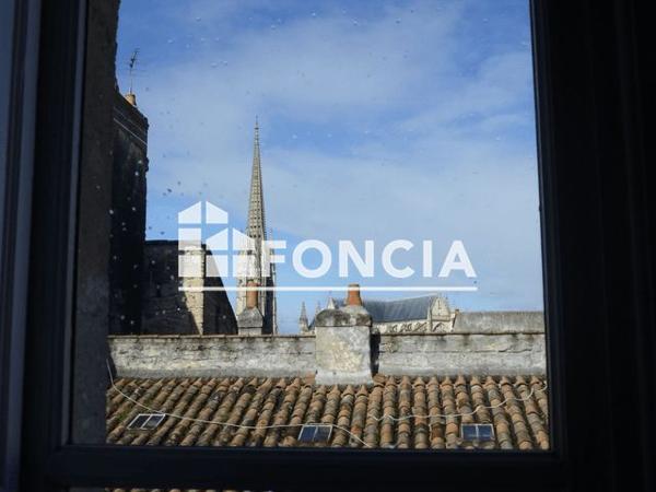 Location Appartement 2 pièces 41.09 m² - 12 RUE PORTE DE LA MONNAIE Bordeaux 33000