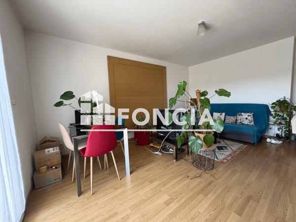 Location Appartement 2 pièces 44.17 m² - 72 RUE MARCEL BRIGUIBOUL Castres 81100