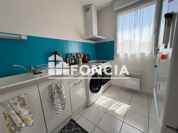 Location Appartement 2 pièces 44.17 m² - 72 RUE MARCEL BRIGUIBOUL Castres 81100