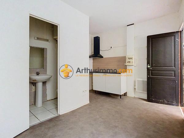 Location                                                      Appartement
                        
                     1 pièces                      13 m2                     à Perpignan
