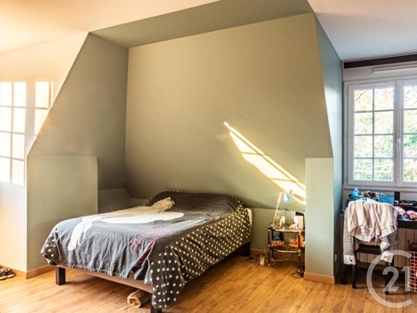 Maison à vendre  7 pièces - 394 m2 L HUISSERIE - 53