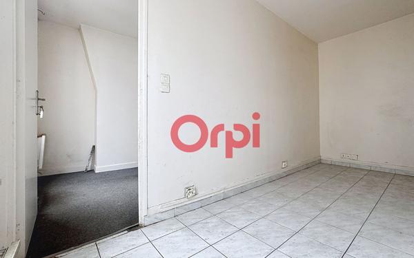 Appartement à vendre    2 pièces • 24 m2 Paris 11