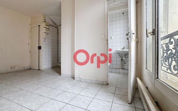 Appartement à vendre    2 pièces • 24 m2 Paris 11