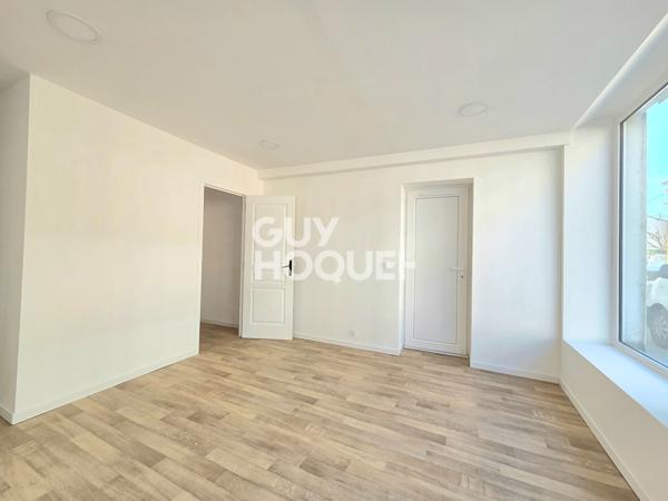 Local commercial à louer de 25 m² à Belleville en Beaujolais - Réf. 764