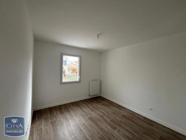 Appartement à louer 2 pièces 39.79m² Dompierre-sur-Mer (17139)