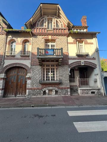 Montargis, En Exclusivité ! Belle demeure de charme 7 pièces, 186 m2