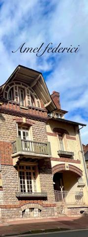 Montargis, En Exclusivité ! Belle demeure de charme 7 pièces, 186 m2