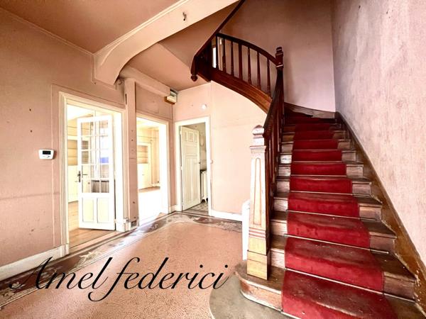 Montargis, En Exclusivité ! Belle demeure de charme 7 pièces, 186 m2