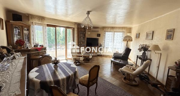 À vendre Appartement 3 pièces 86 m² - Marseille 13006