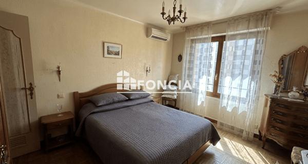 À vendre Appartement 3 pièces 86 m² - Marseille 13006