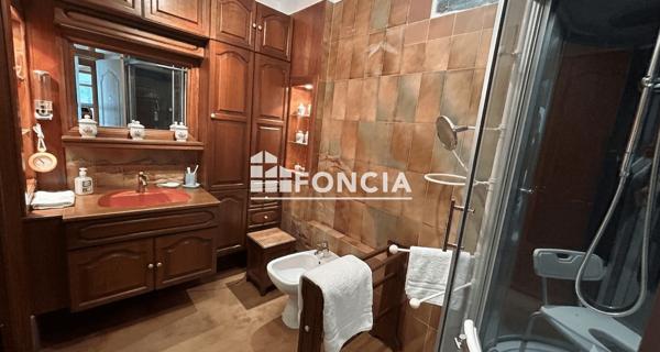 À vendre Appartement 3 pièces 86 m² - Marseille 13006